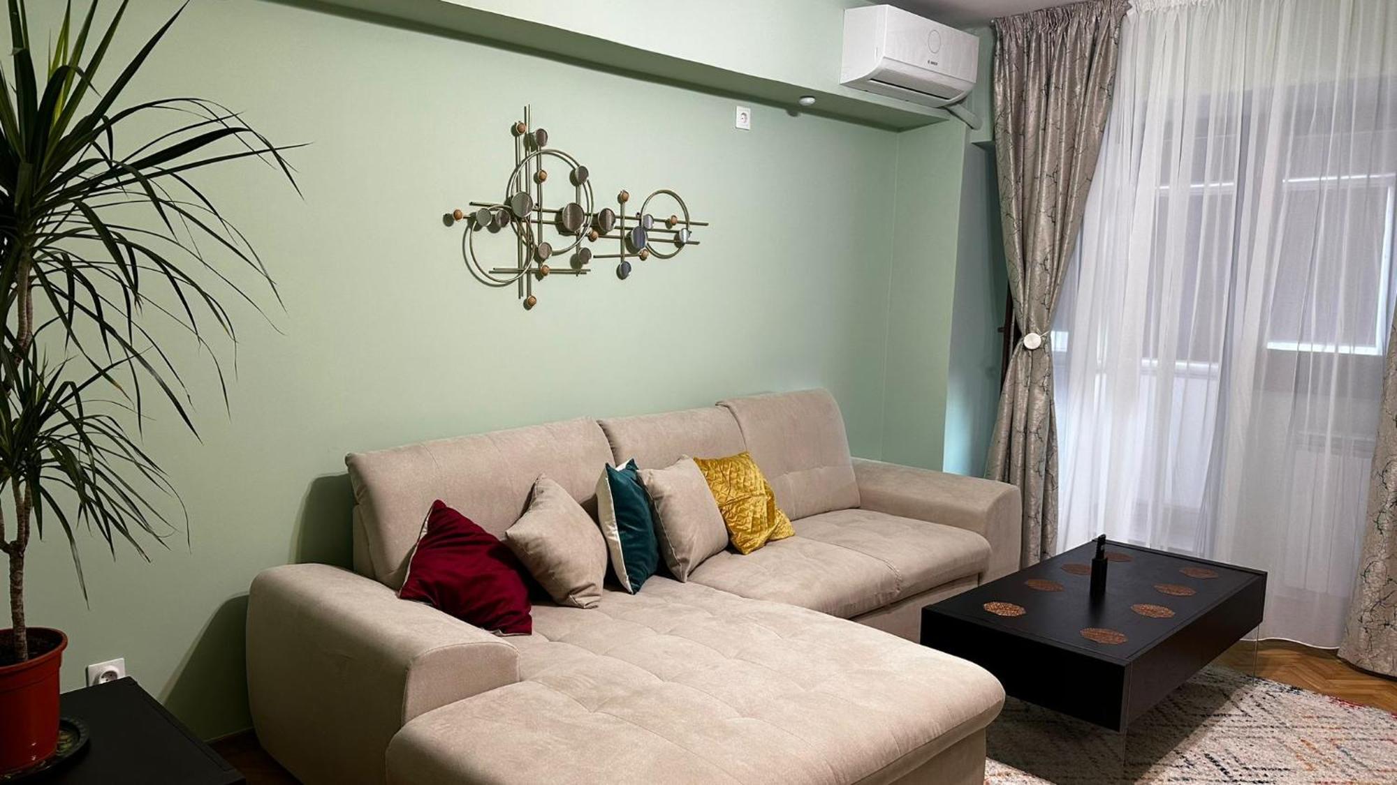 Sofiart Apartment Бухарест Экстерьер фото