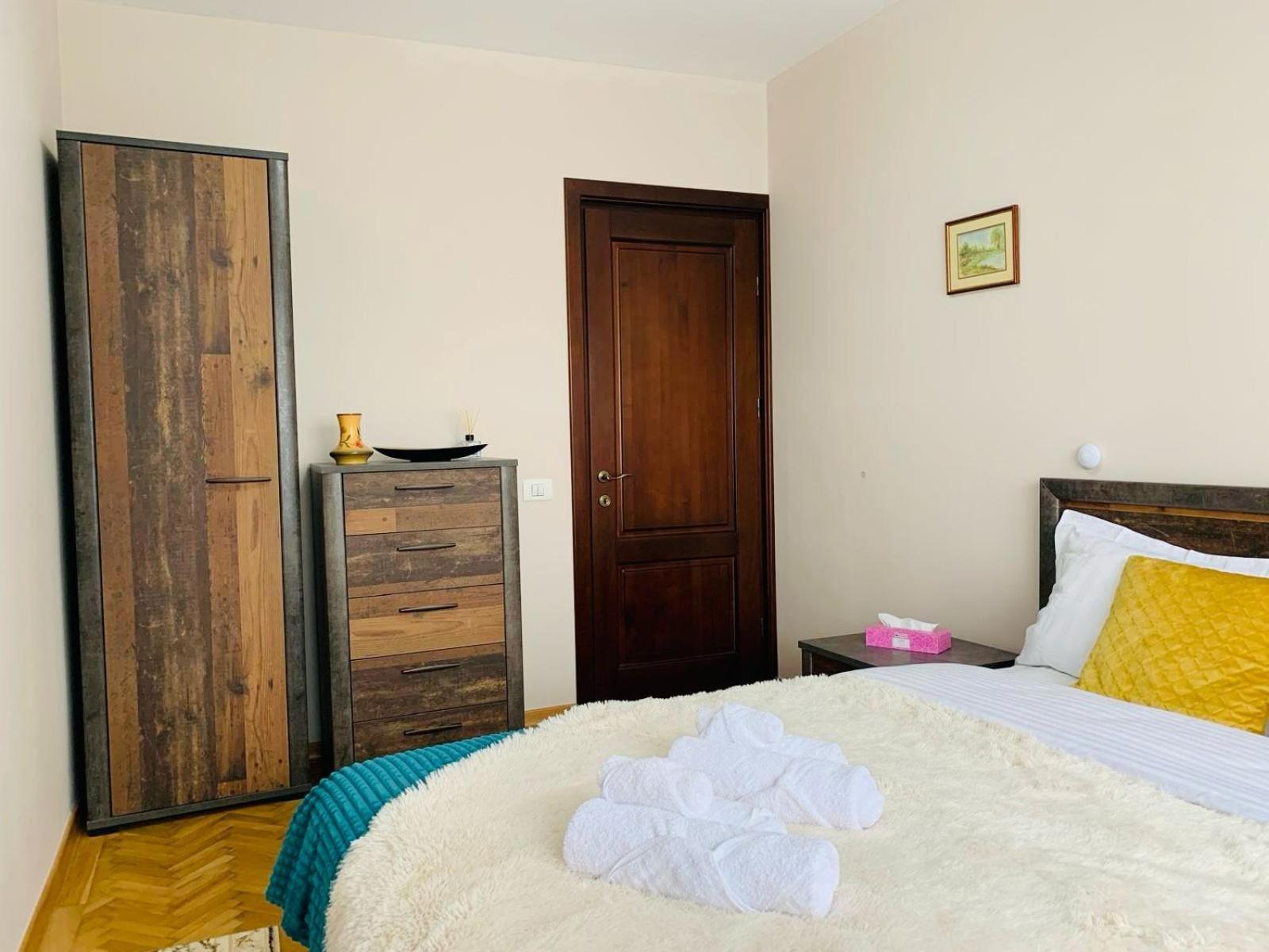 Sofiart Apartment Бухарест Экстерьер фото