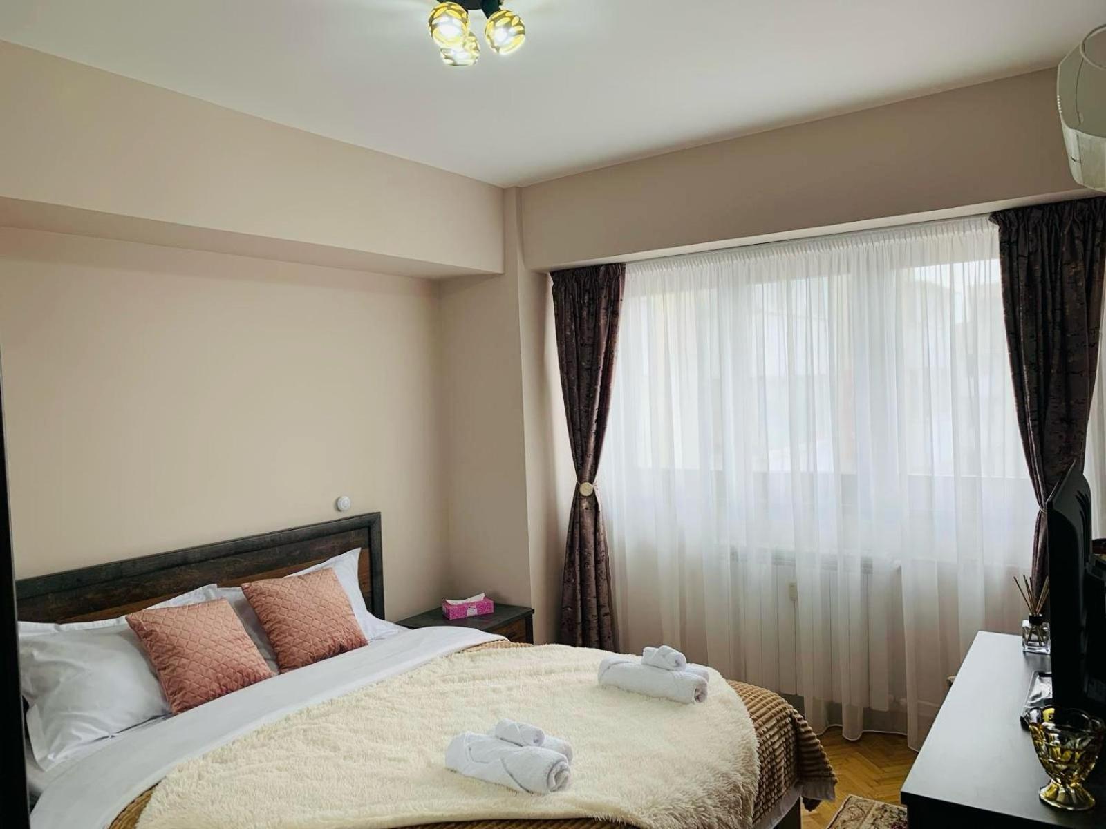 Sofiart Apartment Бухарест Экстерьер фото