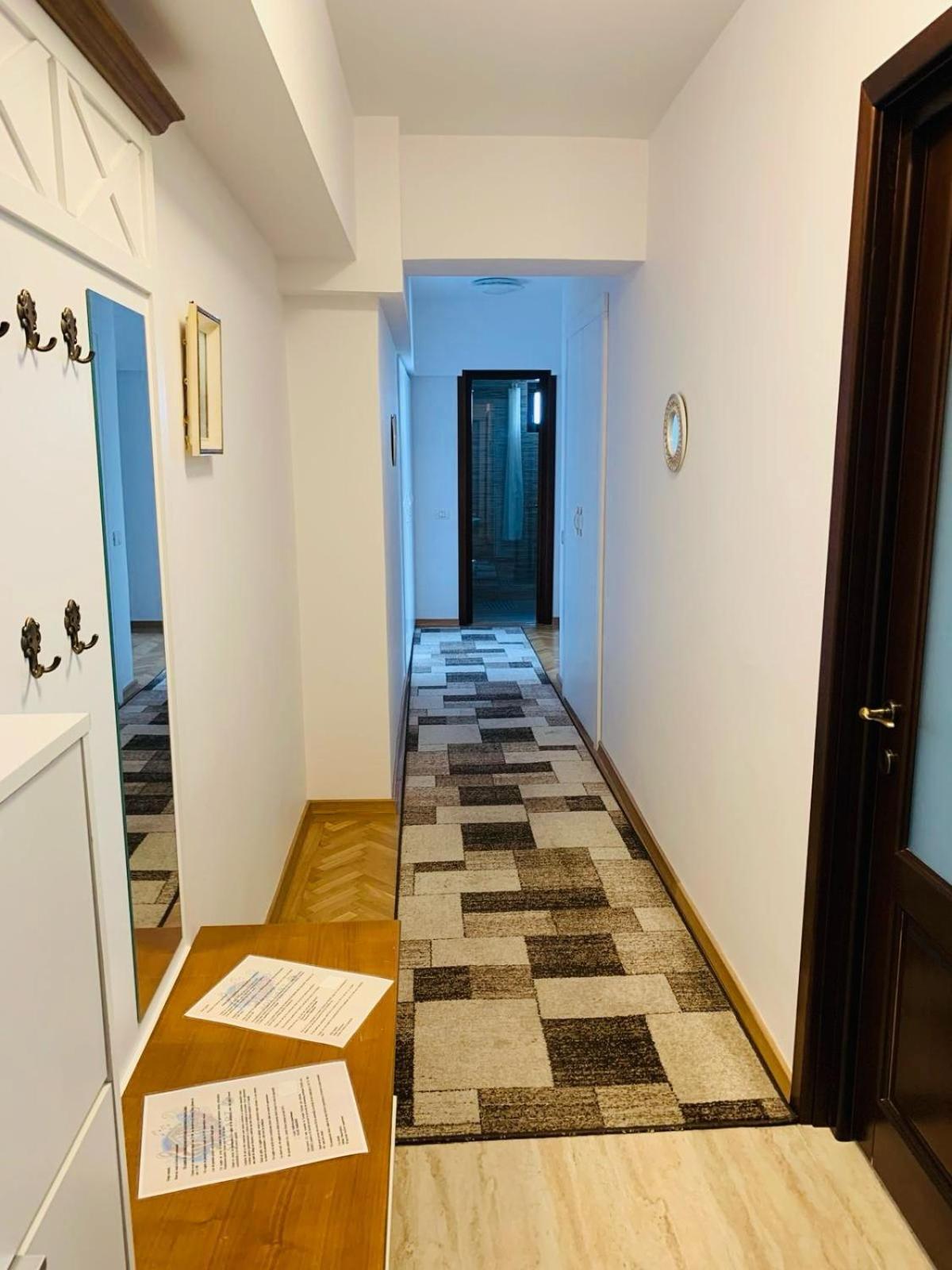Sofiart Apartment Бухарест Экстерьер фото